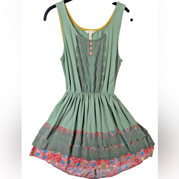 Matilda Jane Dresses & Skirts - Matilda Jane Sage and Coral Lace Dress women’s large green L